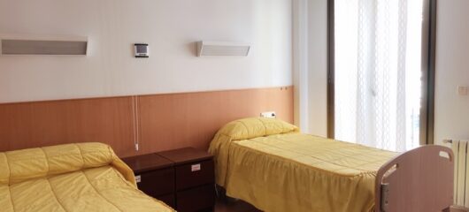 Residencia La Romanica Y CENTRO DE DIA